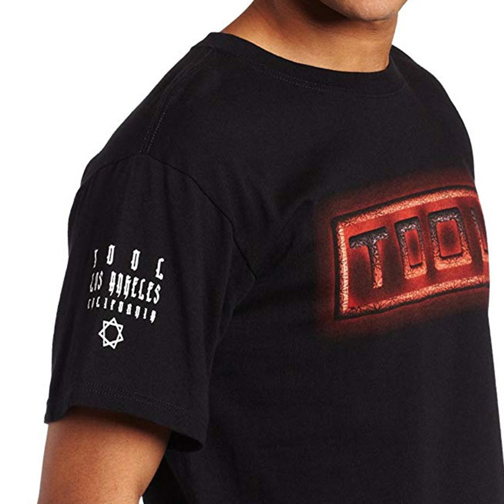 
                  
                    TOOL トゥール (12月 来日 ) - SNAKE LOGO / バックプリントあり / Tシャツ / メンズ
                  
                