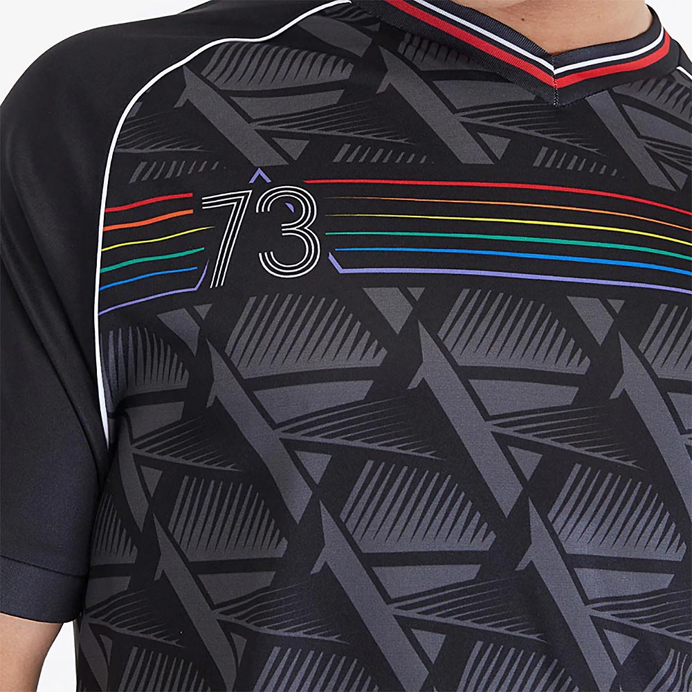 
                  
                    PINK FLOYD ピンクフロイド (結成 60周年 ) - DARK SIDE OF THE MOON / Amplified（ ブランド ）/ ROCK F.C シリーズ / Tシャツ / メンズ
                  
                