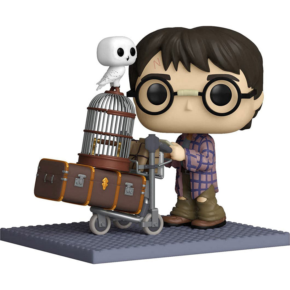 HARRY POTTER - Deluxe: 20th Anniversary Harry Pushing Trolley