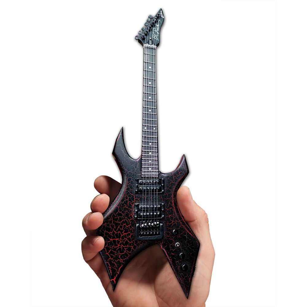 
                  
                    【予約商品】 STRANGER THINGS ストレンジャー・シングス (シーズン5 2025年配信決定 ) - Eddie's Guitar B.C. Rich NJ Warlock Mini Guitar Model / 限定商品 / ミニチュア楽器
                  
                