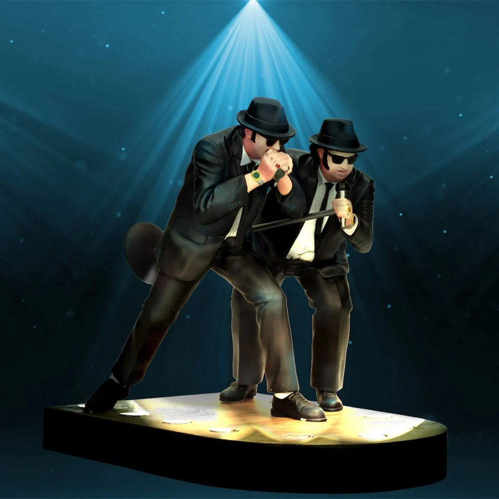 
                  
                    BLUES BROTHERS ブルースブラザーズ (公開 45周年 ) - Jake and Elwood Blues Singing 1:10 Scale Figure with Lighted Base / フィギュア・人形
                  
                