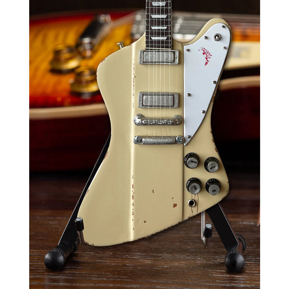 
                  
                    JOHNNY WINTER ジョニーウィンター - 1964 Gibson Firebird V Polaris White / ミニチュア楽器
                  
                