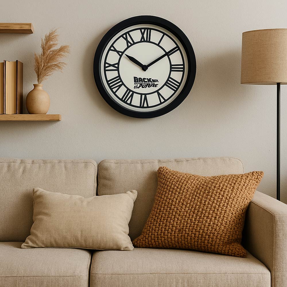 
                  
                    BACK TO THE FUTURE バックトゥザフューチャー (劇場公開 40周年 ) - Hill Valley Wall Clock【限定品】 / 時計
                  
                