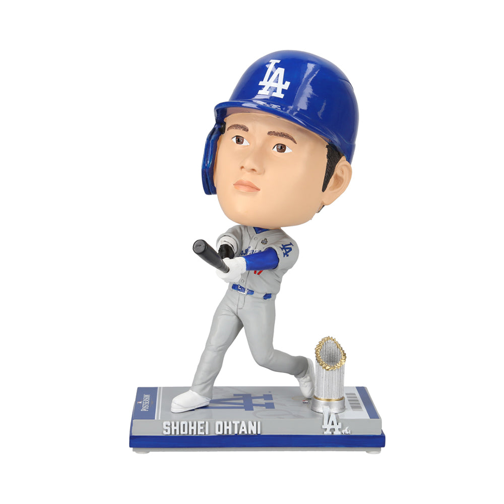 SHOHEI OHTANI - 初ワールドシリーズ制覇ボブルヘッド 世界限定7000体ビッグヘッドモデル トロフィー＆チケット台座付 / MLB公式