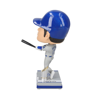 SHOHEI OHTANI 大谷翔平 - 初ワールドシリーズ制覇ボブルヘッド 世界限定7000体ビッグヘッドモデル トロフィー＆チケット台座付 / MLB公式 / フィギュア・人形