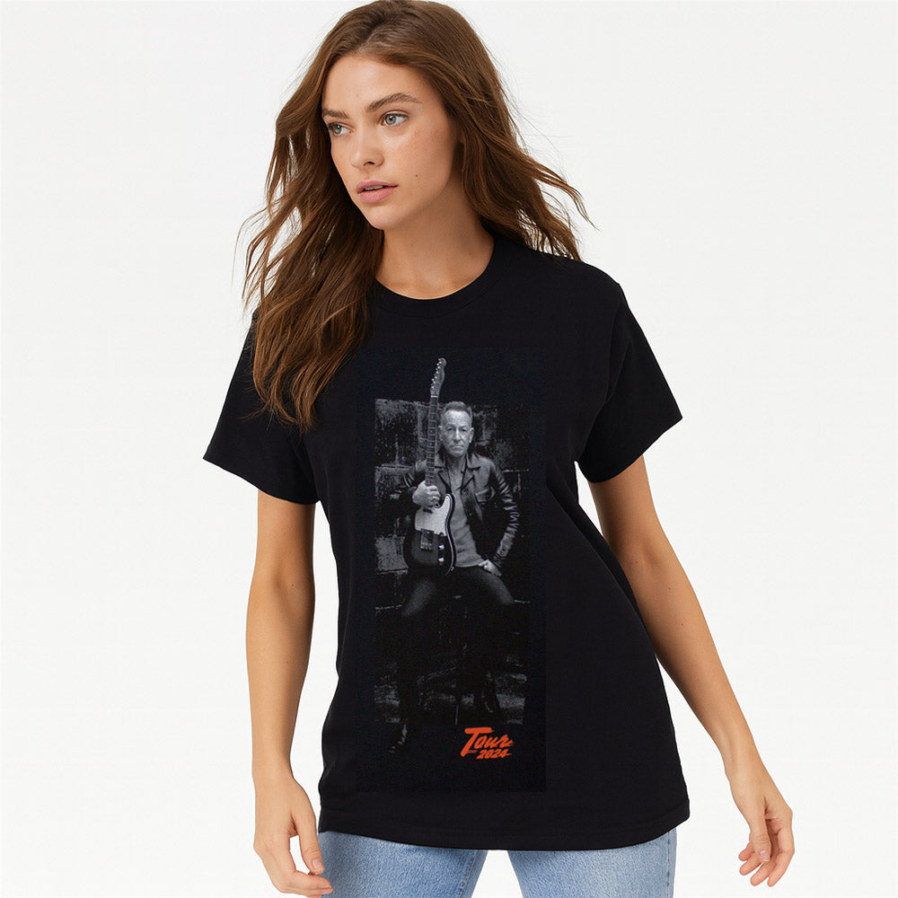 
                  
                    BRUCE SPRINGSTEEN ブルーススプリングスティーン (11月 映画公開 記念 ) - Tour '24 Wheel / バックプリントあり / 2024年ツアー会場限定販売 / Tシャツ / メンズ
                  
                