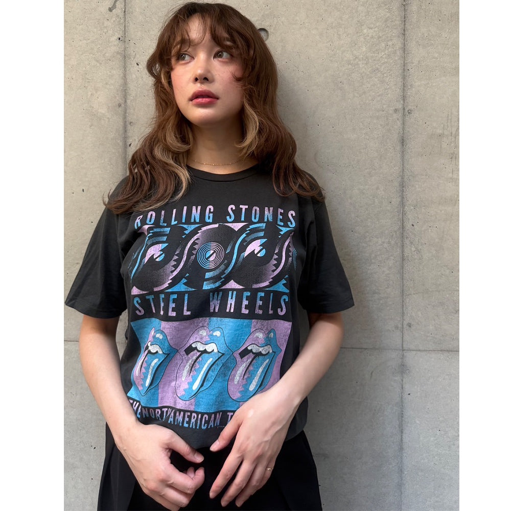 
                  
                    【予約商品】 ROLLING STONES ローリングストーンズ (7月 新譜 記念 ) - STEEL WHEELS RECOLOR （復刻ツアーTシリーズ） / Tシャツ / メンズ
                  
                
