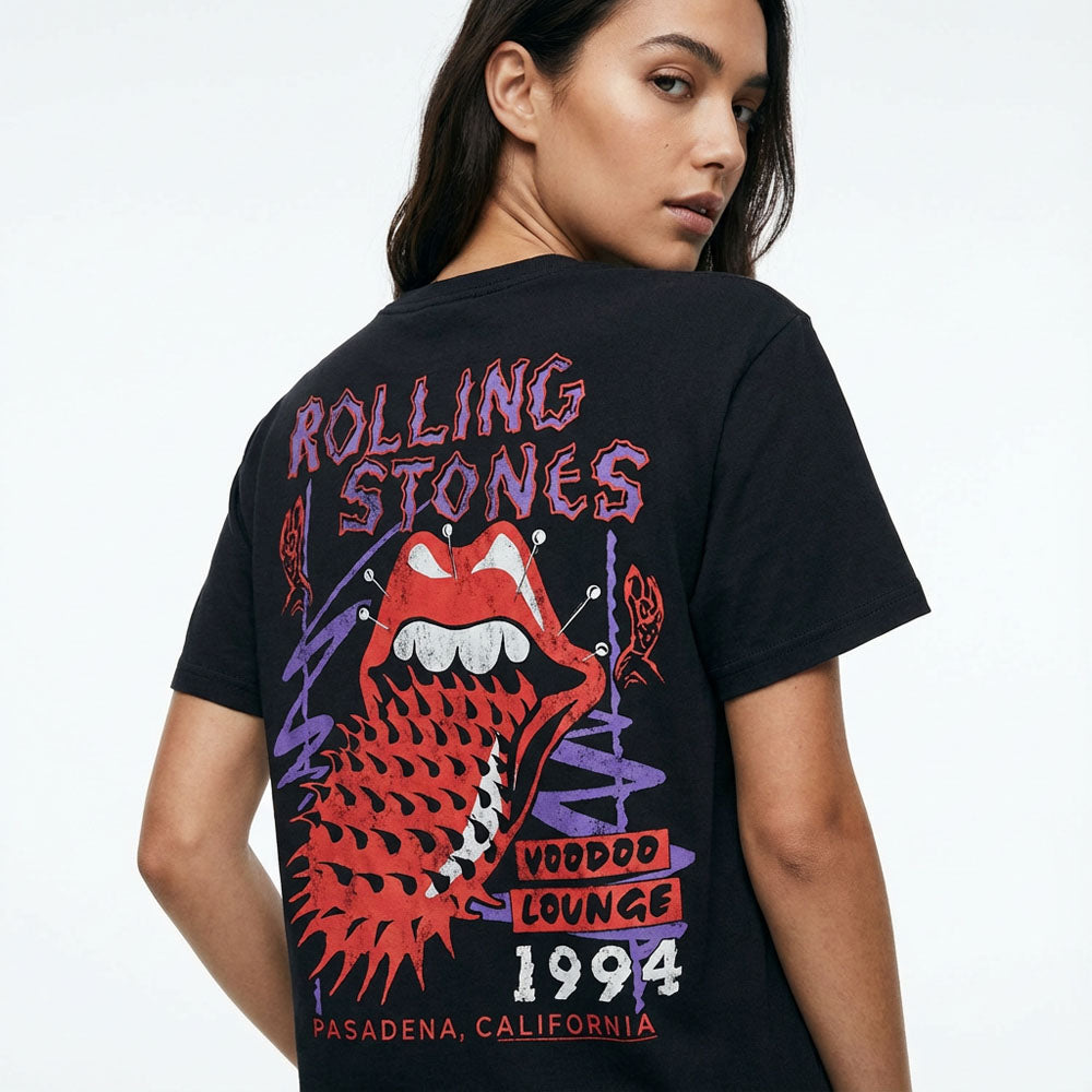 
                  
                    【予約商品】 ROLLING STONES ローリングストーンズ (7月 新譜 記念 ) - VOODOO LOUNGE 94 （復刻ツアーTシリーズ） / バックプリントあり / Tシャツ / メンズ
                  
                