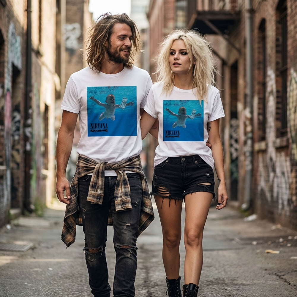 
                  
                    【予約商品】 NIRVANA ニルヴァーナ (Nevermind 35周年 ) - Nevermind Album / バックプリントあり / Tシャツ / メンズ
                  
                