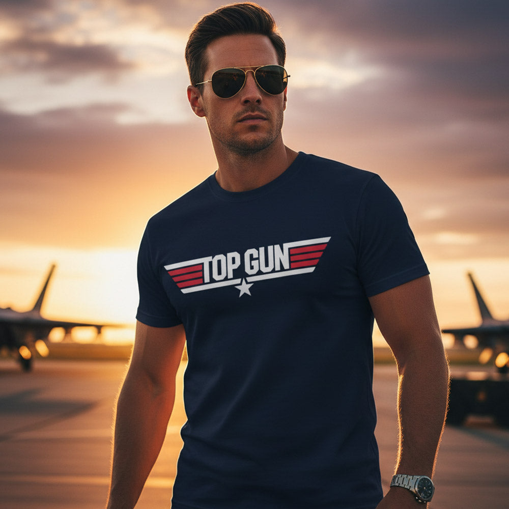 
                  
                    TOP GUN トップガン (公開 40周年 ) - LOGO / Tシャツ / メンズ
                  
                