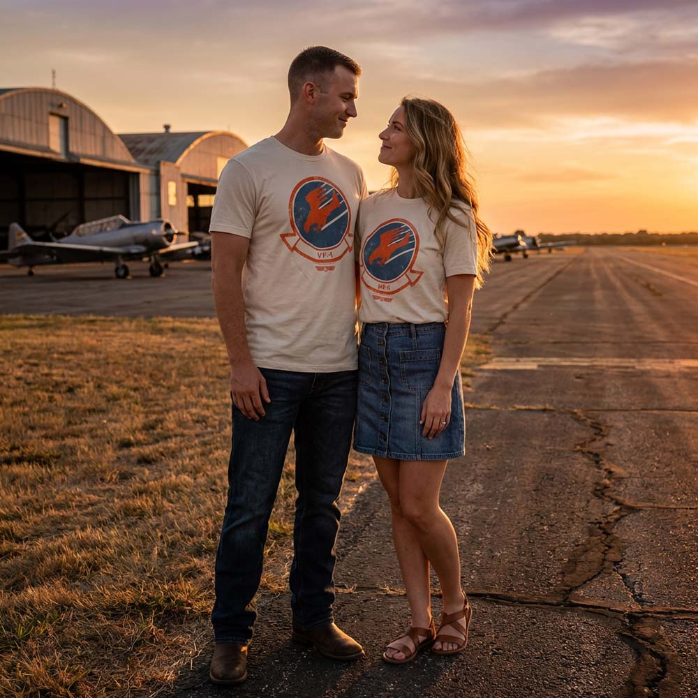 
                  
                    【予約商品】 TOP GUN トップガン (公開 40周年 ) - THUNDERBIRD / Tシャツ / メンズ
                  
                