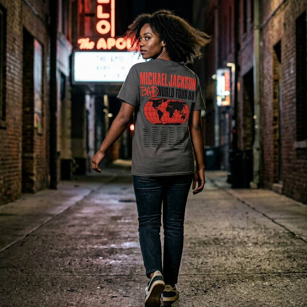 
                  
                    【予約商品】 MICHAEL JACKSON マイケルジャクソン - Bad World Tour '88 / バックプリントあり / Tシャツ / メンズ
                  
                