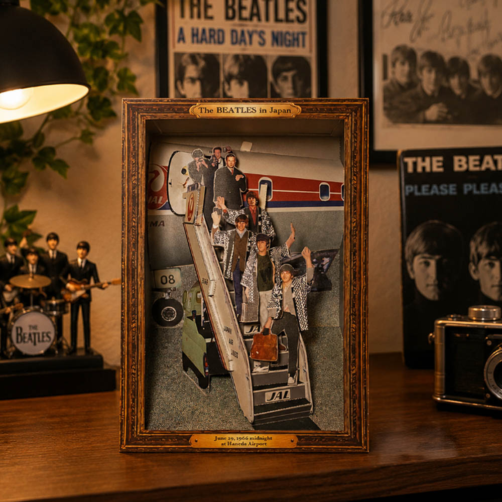 
                  
                    【予約商品】 THE BEATLES ビートルズ (来日 60周年 ) - Japan Visit 1966 / Tatebanko Paper Diorama Kit / グッズ
                  
                