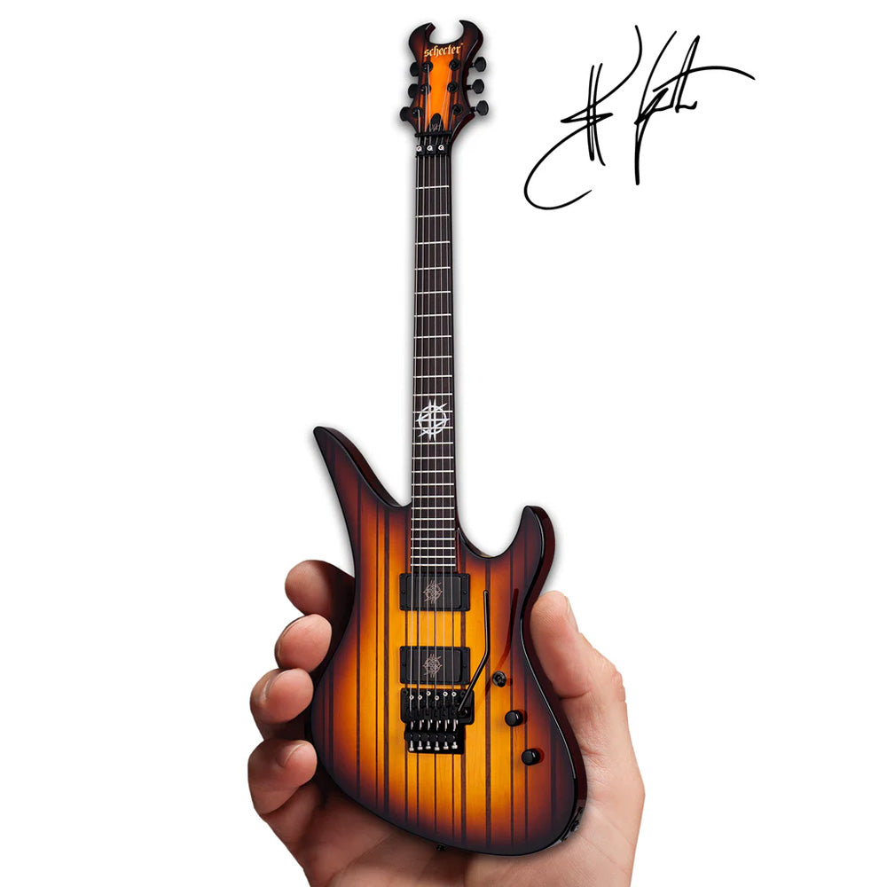 
                  
                    【予約商品】 AVENGED SEVENFOLD アヴェンジドセヴンフォールド (9月 来日 ) - Synyster Gates FR USA Signature Schecter / ミニチュア楽器
                  
                