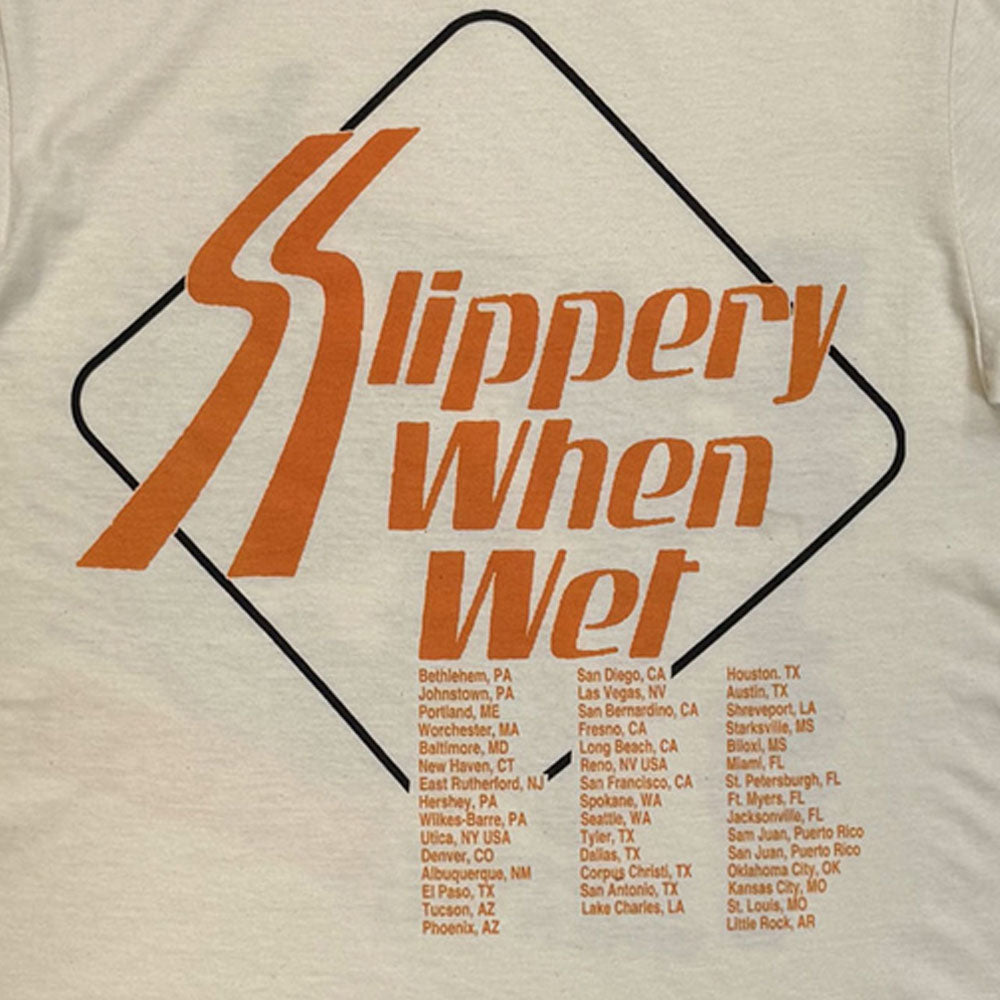 
                  
                    【予約商品】 BON JOVI ボンジョヴィ - Slippery When Wet Tour '86-'87 / バックプリントあり / Tシャツ / メンズ
                  
                
