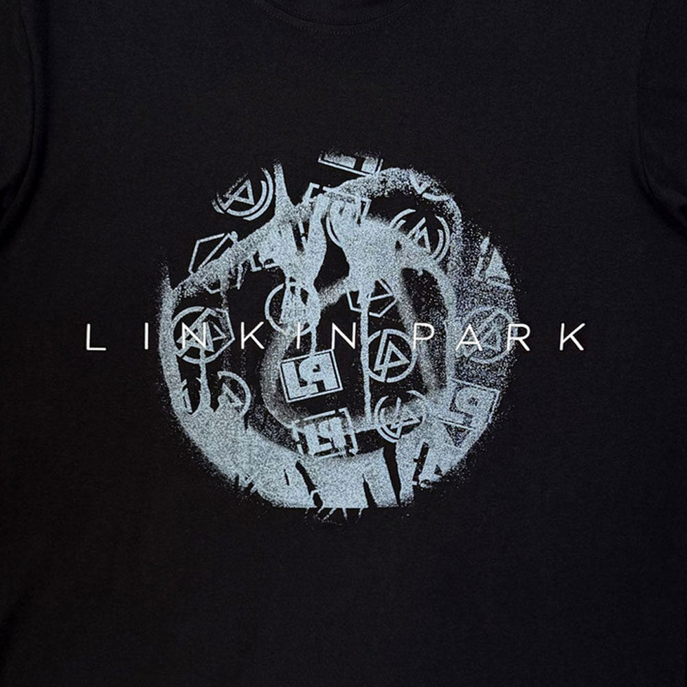 
                  
                    LINKIN PARK リンキンパーク (結成 30周年 ) - Logo Blur / カーボンソフト加工 / Tシャツ / メンズ
                  
                