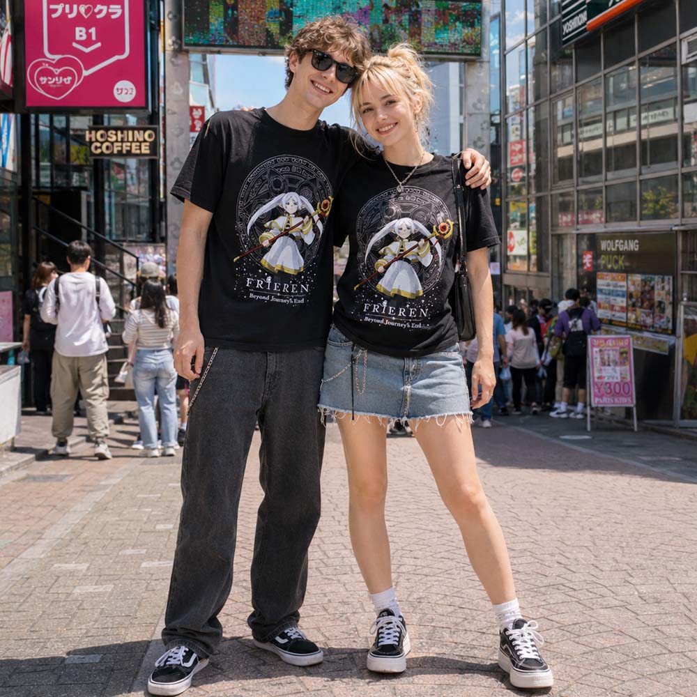 
                  
                    FRIEREN:BEYOND JOUMEYS END 葬送のフリーレン - FRIEREN MAGIC / Tシャツ / メンズ
                  
                