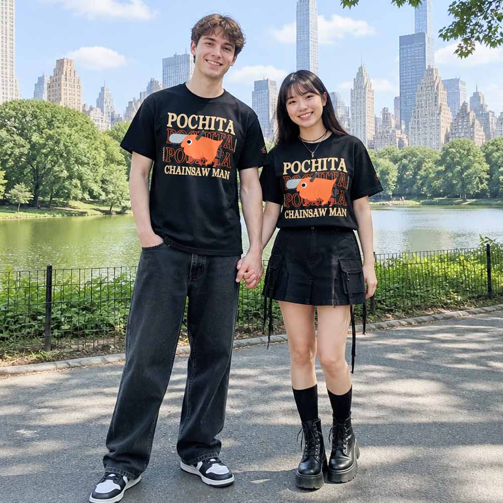 
                  
                    CHAINSAW MAN チェンソーマン - Pochita Vintage Logo / Tシャツ / メンズ
                  
                