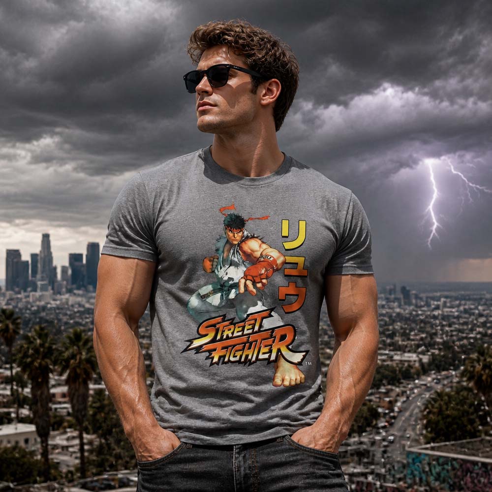 
                  
                    STREET FIGHTER ストリートファイター - FIGHTER RYU POSE / Tシャツ / メンズ
                  
                
