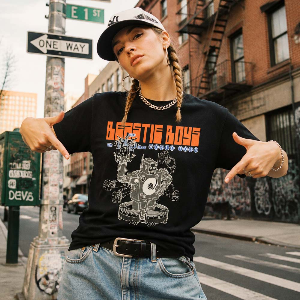 
                  
                    BEASTIE BOYS ビースティボーイズ (結成 45周年 ) - Gap Robot / Tシャツ / メンズ
                  
                