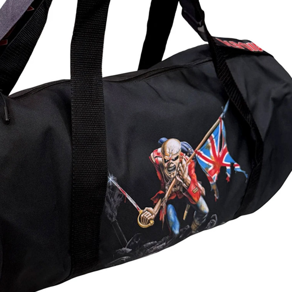 
                  
                    IRON MAIDEN アイアンメイデン (11月 来日 記念 ) - Trooper / Duffle Bag / バッグ
                  
                