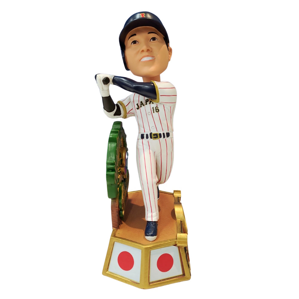 
                  
                    WORLD BASEBALL CLASSIC ワールドベースボールクラシック - 初の公式ボブルヘッド 【日本独自仕様 | 限定2000体】 SHOHEI OHTANI ： SAMURAI SPIRIT 2026 / フィギュア・人形
                  
                