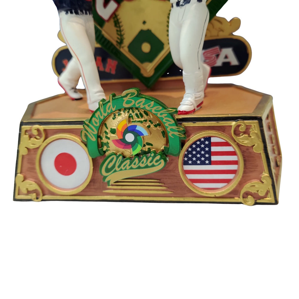 
                  
                    WORLD BASEBALL CLASSIC ワールドベースボールクラシック 初の公式ボブルヘッド 【日本独自仕様 | 限定2000体】 夢の対決 - THE REMATCH 2026：OHTANI & JUDGE / フィギュア・人形
                  
                