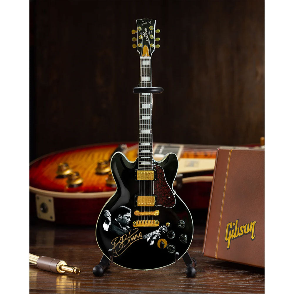 
                  
                    B.B.KING ビービーキング - TRIBUTE Gibson ES-355 Lucille Ebony Miniature Guitar Model / ミニチュア楽器
                  
                